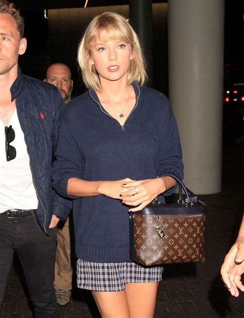 taylor swift louis vuitton handbag